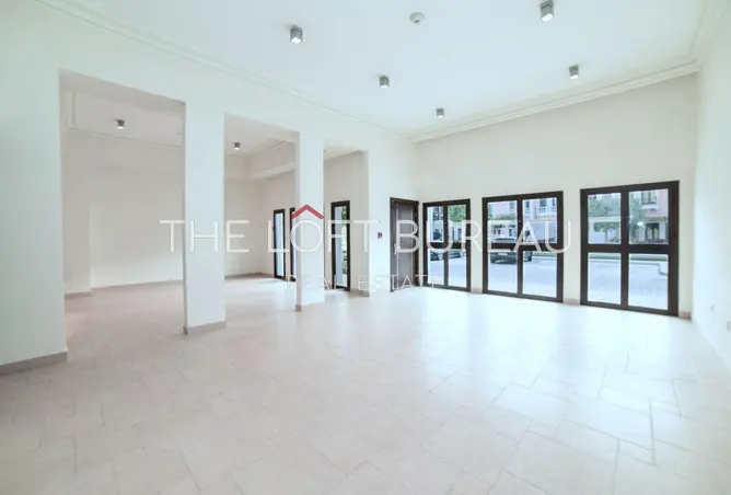 62523149 - Property Image 2