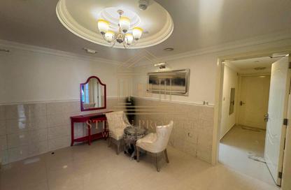 Apartment - 2 Bedrooms - 3 Bathrooms for rent in West Bay Tower - West Bay - West Bay - Doha
