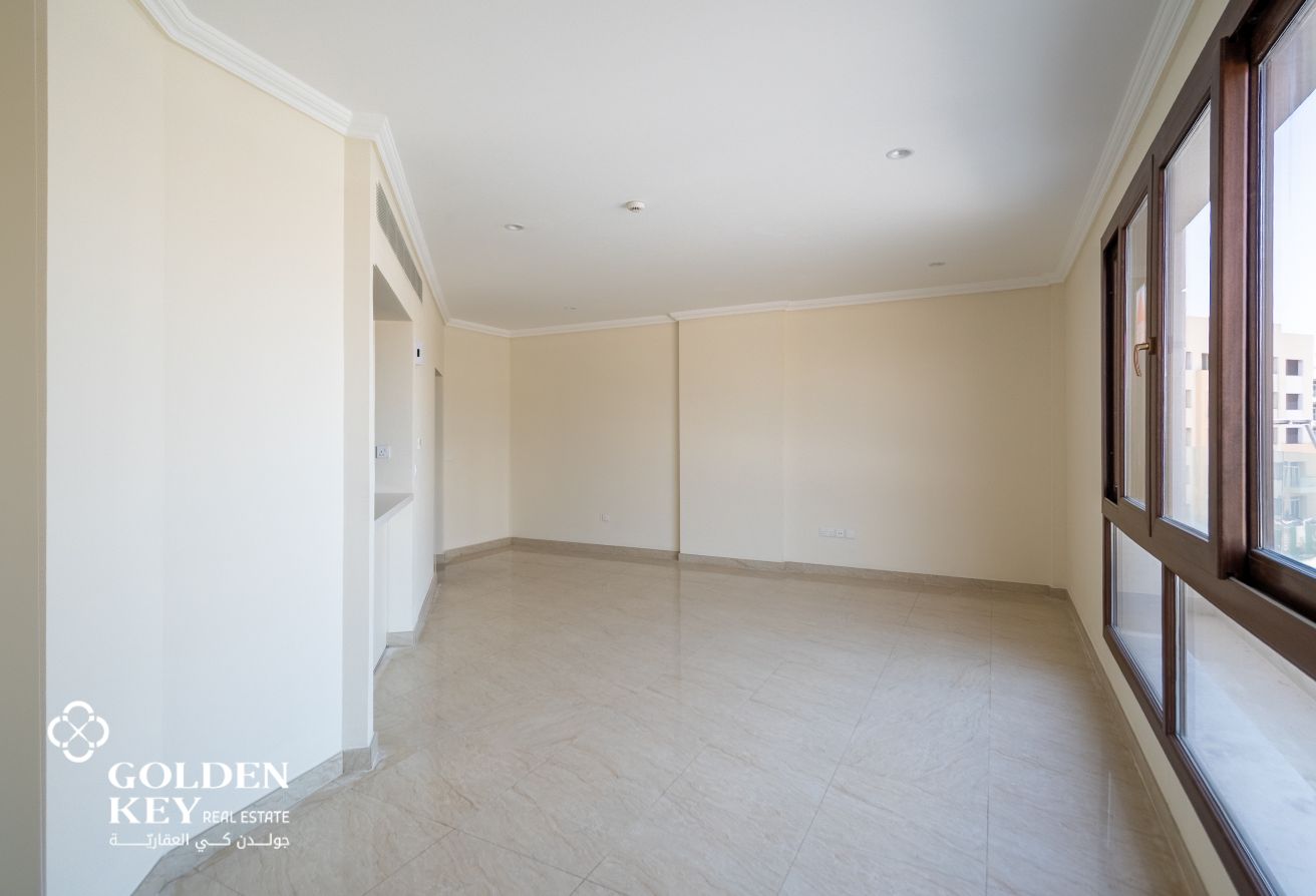 Semi-Furnished | Gorgeous 2 Bedroom in Foxhills