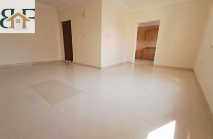 Apartment - 1 Bedroom - 1 Bathroom for rent in Umm Ghuwalina - Umm Ghuwailina - Doha