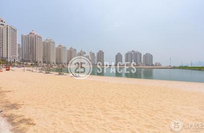 Townhouse - 1 - 2 for rent in Viva East - Viva Bahriyah - The Pearl Island - Doha