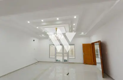 Villa - 7 Bedrooms - 7+ Bathrooms for rent in Tala Residence - Al Gharrafa - Doha