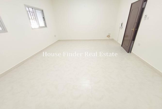 1027846 - Property Image 2