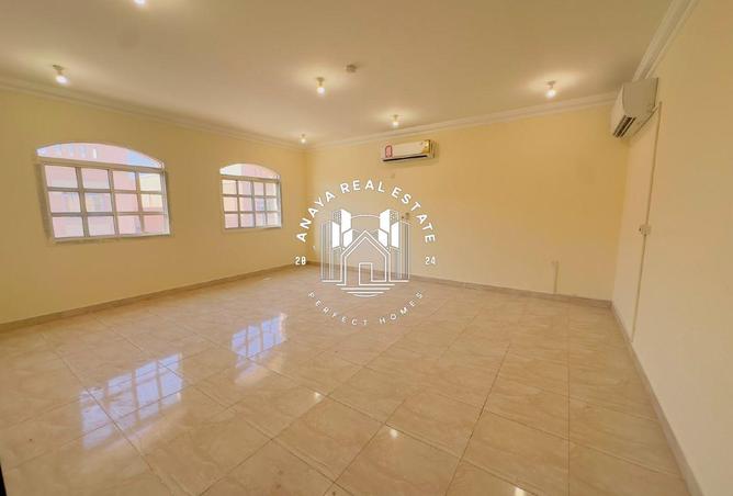 56723010 - Property Main Image