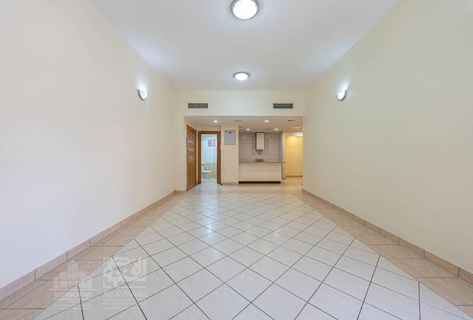 1004238 - Property Image 3