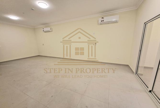 56418378 - Property Image 3