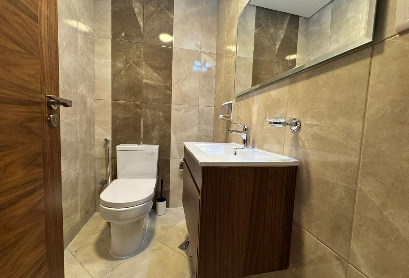 Luxury Fully Furnished 2BR | Lusail Stadium View | thumbnail 11
