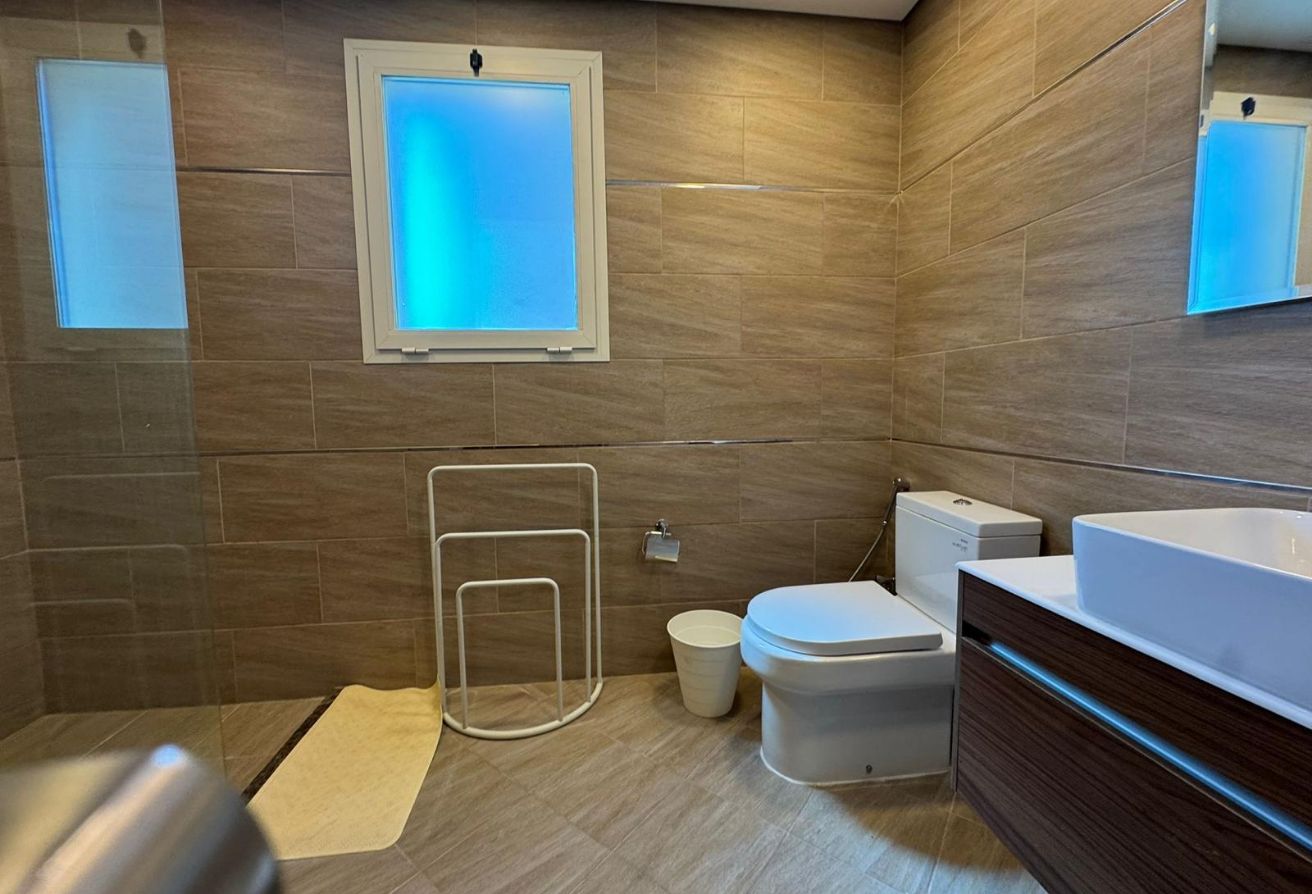 Luxury Fully Furnished 2BR | Lusail Stadium View | thumbnail 13