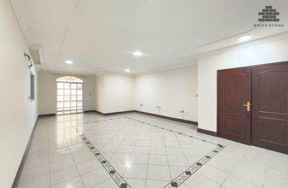 Apartment - 3 Bedrooms - 3 Bathrooms for rent in EB12 - Fereej Bin Mahmoud North - Fereej Bin Mahmoud - Doha