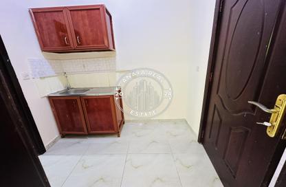 مجمع سكني - 1 حمام للايجار في فلل النجمة - جنوب مويثر - منطقة مويثر - الدوحة مجمع سكني - 1 حمام للايجار في فلل النجمة - جنوب مويثر - منطقة مويثر - الدوحة