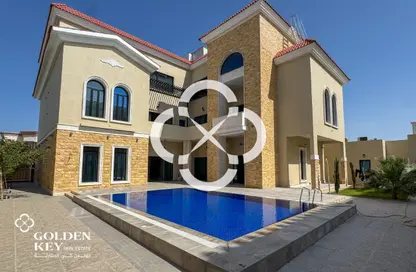 Villa - 7 Bedrooms - 7+ Bathrooms for rent in Rawdat Al Hamama - Al Daayen