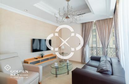 Apartment - 2 Bedrooms - 3 Bathrooms for rent in Viva East - Viva Bahriyah - The Pearl Island - Doha