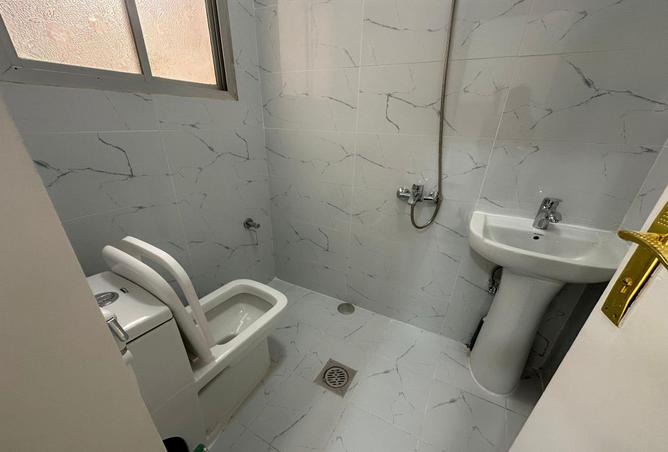 52589935 - Property Image 3