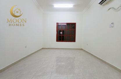 Apartment - 1 - 2 for rent in Old Al Ghanim - Al Ghanim - Doha
