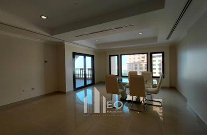 Apartment - 1 Bedroom - 2 Bathrooms for rent in East Porto Drive - Porto Arabia - The Pearl Island - Doha