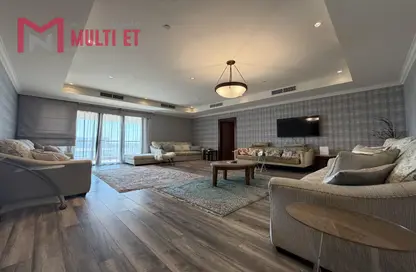 شقة - 2 غرف نوم - 3 حمامات للايجار في طريق بورتو الشرقي - بورتو أرابيا - جزيرة اللؤلؤة - الدوحة