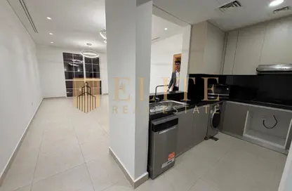 شقة - 2 غرف نوم - 3 حمامات للايجار في فيفا غرب - فيفا بحرية - جزيرة اللؤلؤة - الدوحة