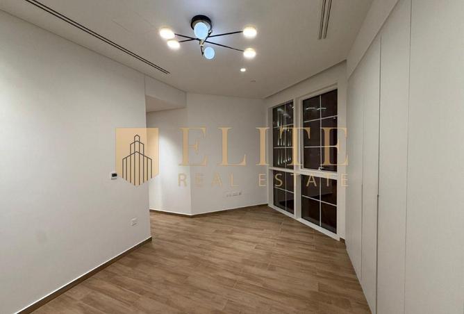 53621057 - صورة العقار 3