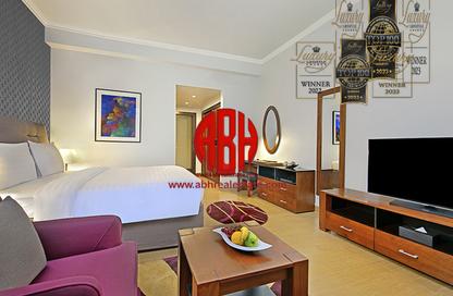 Apartment - Studio - 1 Bathroom for rent in Al Shatt Street - West Bay - Doha