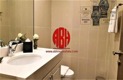 Apartment - Studio - 1 Bathroom for rent in Al Shatt Street - West Bay - Doha