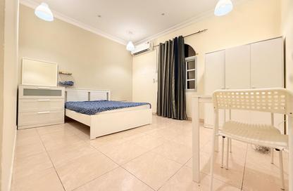 Apartment - Studio - 1 Bathroom for rent in Al Nuaija Street - Al Nuaija - Doha