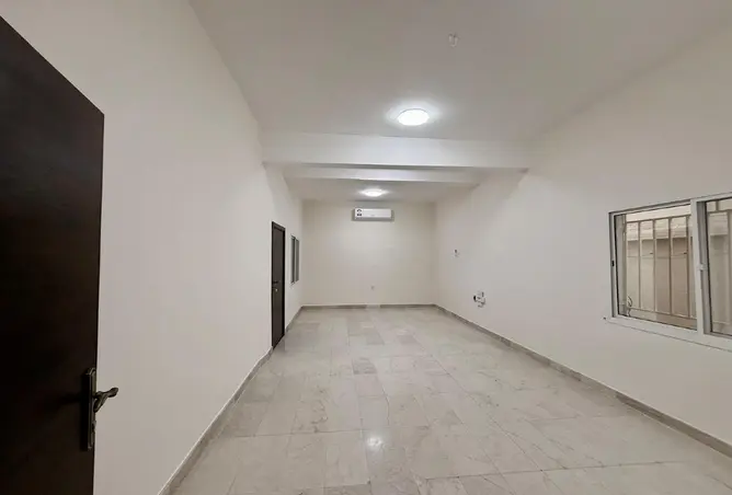 63640430 - Property Image 2