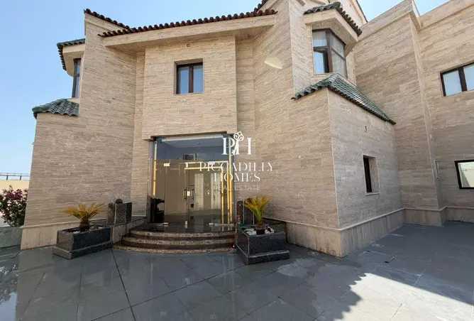 62973710 - Property Image 2