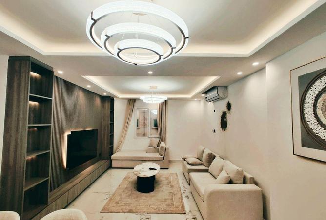 1018316 - Property Image 2