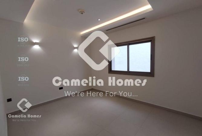 58904582 - Property Image 3