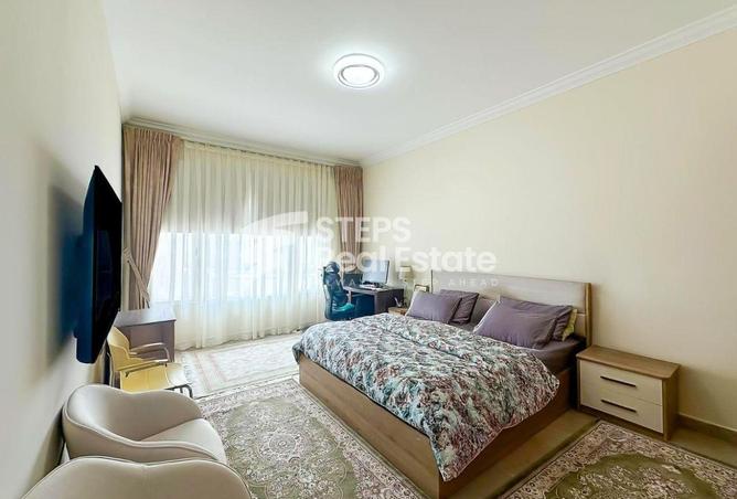 53144382 - Property Image 3