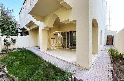مجمع سكني - 5 غرف نوم - 5 حمامات للايجار في شارع الوعب - الوعب - الدوحة