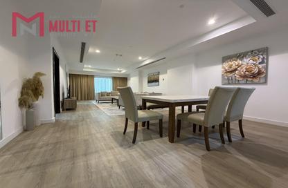 Apartment - 1 Bedroom - 2 Bathrooms for rent in East Porto Drive - Porto Arabia - The Pearl Island - Doha