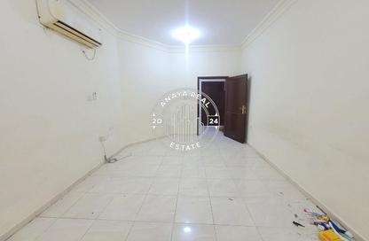 Apartment - 2 Bedrooms - 2 Bathrooms for rent in Old Airport Road - Old Airport Road - Doha