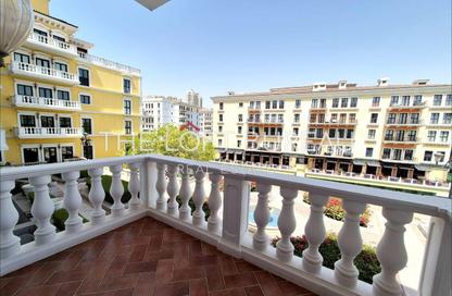 Apartment - 3 Bedrooms - 4 Bathrooms for rent in Carnaval - Qanat Quartier - The Pearl Island - Doha