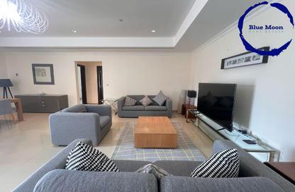 Apartment - 2 Bedrooms - 3 Bathrooms for rent in East Porto Drive - Porto Arabia - The Pearl Island - Doha