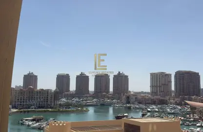 Apartment - 2 Bedrooms - 3 Bathrooms for rent in East Porto Drive - Porto Arabia - The Pearl Island - Doha