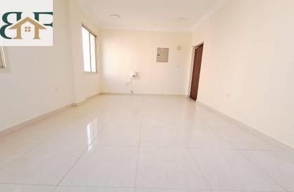 Apartment - 2 Bedrooms - 2 Bathrooms for rent in Umm Ghwailina Comm - Umm Ghuwalina - Umm Ghuwailina - Doha Apartment - 2 Bedrooms - 2 Bathrooms for rent in Umm Ghwailina Comm - Umm Ghuwalina - Umm Ghuwailina - Doha