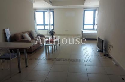 Apartment - Studio - 1 for rent in Porto Arabia - The Pearl Island - Doha