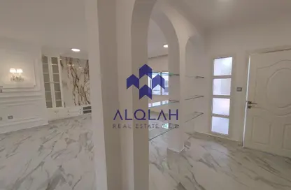 Villa - 3 Bedrooms - 3 Bathrooms for rent in New Salata - Salata - Doha