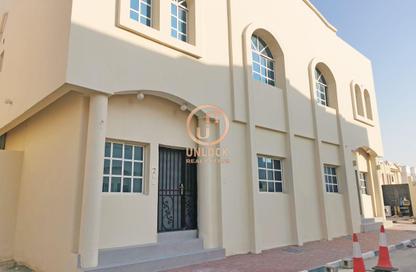 Staff Accommodation - Studio - 4 Bathrooms for rent in Umm Salal Ali - Umm Salal Ali - Doha