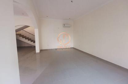 Staff Accommodation - Studio - 4 Bathrooms for rent in Umm Salal Ali - Umm Salal Ali - Doha