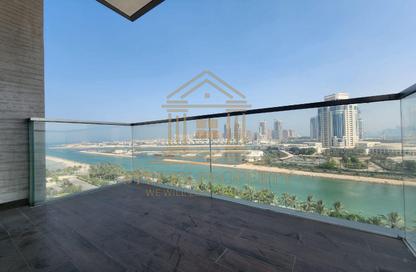 Apartment - 1 - 2 for rent in Lusail Marina Heights - Marina District - Lusail