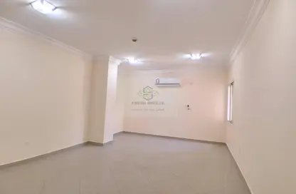 Apartment - 2 Bedrooms - 2 Bathrooms for rent in Muntazah 7 - Al Muntazah - Doha