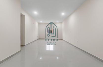 Apartment - 2 - 2 for rent in Al Nasr Street - Al Nasr - Doha