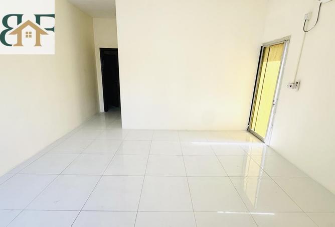 57727113 - Property Main Image