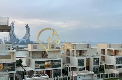 Apartment - 2 Bedrooms - 3 Bathrooms for sale in Crystal Residence - Gewan Island - The Pearl Island - Doha