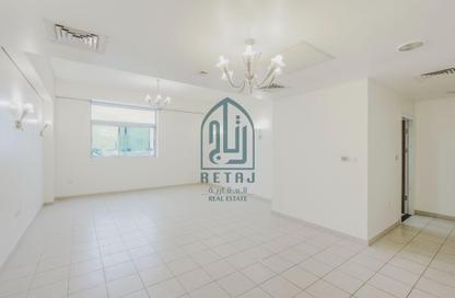 Apartment - 2 - 2 for rent in Barwa Commercial Avenue - Umm Al Seneem - Doha