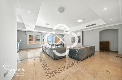 Apartment - 3 - 4 for rent in West Porto Drive - Porto Arabia - The Pearl Island - Doha