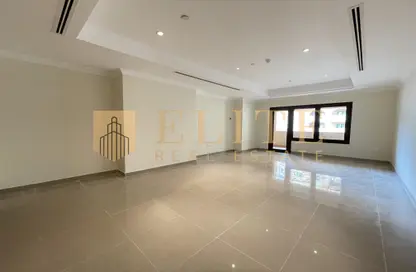 Apartment - 1 Bedroom - 2 Bathrooms for rent in East Porto Drive - Porto Arabia - The Pearl Island - Doha