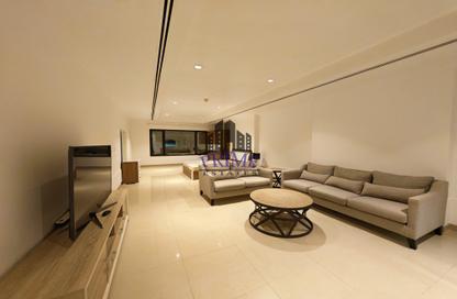 Apartment - Studio - 1 Bathroom for rent in Tower 14 - Porto Arabia - The Pearl Island - Doha